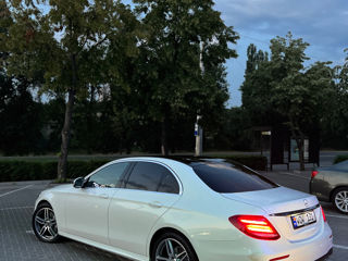 Mercedes E-Class foto 4