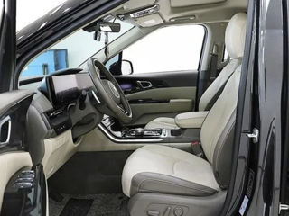 KIA Carnival foto 6