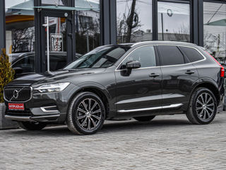 Volvo XC60 foto 1