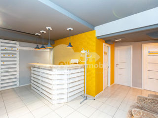 Spatiu comercial spre chirie, Centru, 1500 € ! foto 4