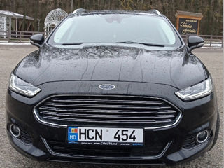 Ford Mondeo foto 7