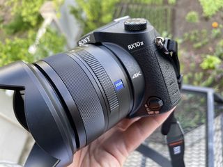 Sony DSC-RX10M II foto 5