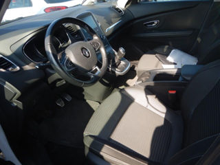 Renault Scenic foto 10