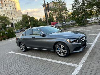 Mercedes C-Class foto 4