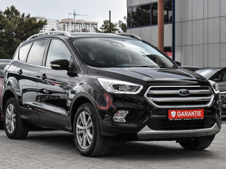 Ford Kuga foto 4