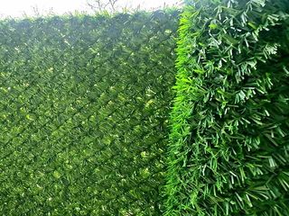 Plasa verde decorativa pentru gard.