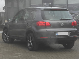 Volkswagen Tiguan foto 5