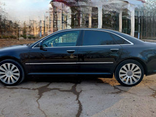 Audi A8 foto 2