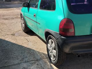 Opel Corsa foto 4