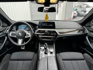 BMW 5 Series foto 11