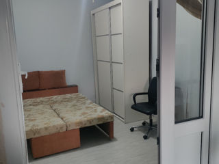 Apartament cu 2 camere, 33 m², Botanica, Chișinău foto 1