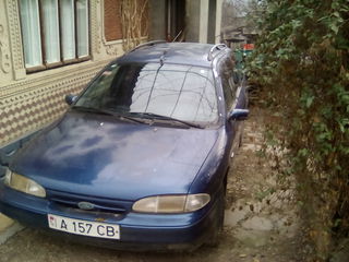 Ford Mondeo foto 3