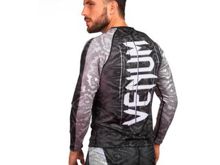 Rashguard. Рашгард Venum 499 lei ! Marimea M,L,XL,XLL pe loc ! (k-1,muay-thai,mma,sambo) foto 2