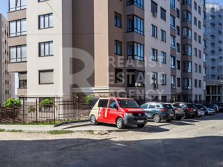 Apartament cu 2 camere, 65 m², Durlești, Chișinău foto 12