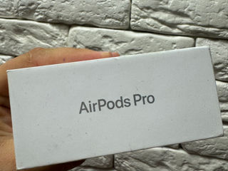 Vind AirPods Pro 2 - USB -C , Sigilate , Originale , Noi foto 2