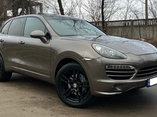 Porsche Cayenne foto 4