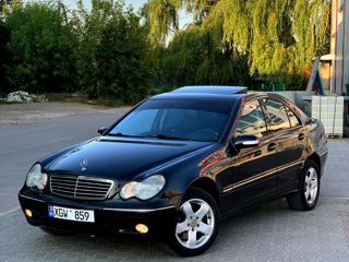 Mercedes C-Class