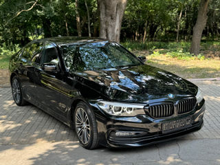 BMW 5 Series foto 2