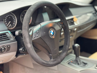 BMW 5 Series foto 11