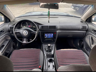 Volkswagen Passat foto 9