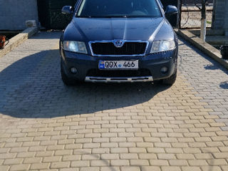 Skoda Octavia foto 1