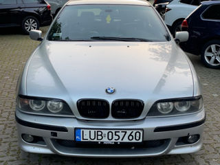 BMW 5 Series, 2001