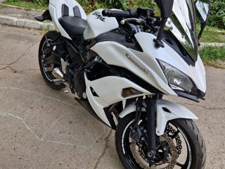 Kawasaki Ninja 650 foto 8