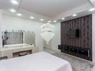 Apartament cu 4 camere, 140 m², Buiucani, Chișinău foto 9