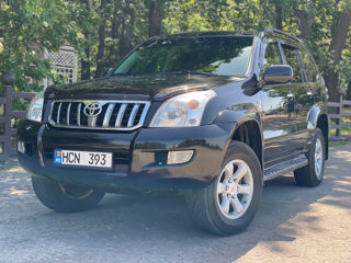 Toyota Land Cruiser Prado foto 2