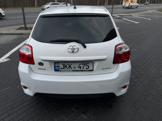 Toyota Auris foto 6