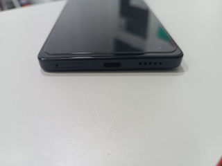 Poco F5 12 gb RAM foto 2