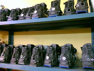 Компрессоры пневматические,компрессор подвески,compresor,wabco,audi,bmw,mercedes,toyota,vw,001117,