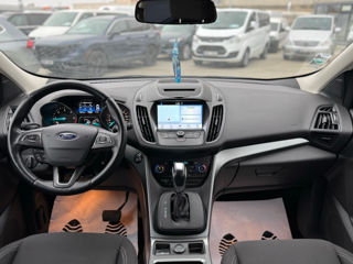 Ford Kuga foto 8