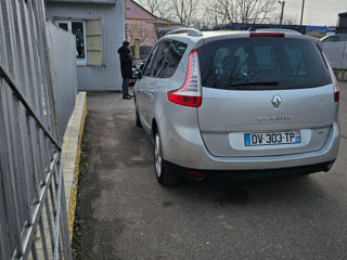 Renault Grand Scenic foto 4