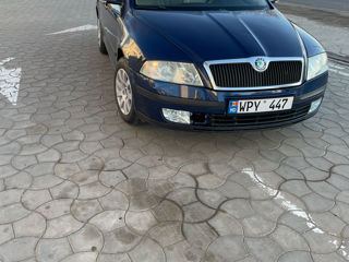 Skoda Octavia foto 1