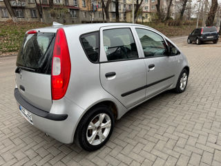 Mitsubishi Colt foto 4