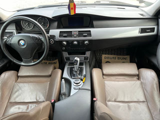 BMW 5 Series foto 8