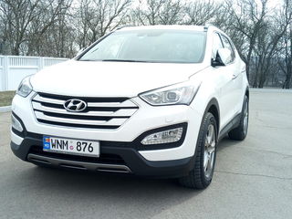 Hyundai Santa FE foto 1