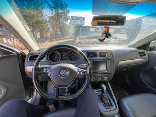 Volkswagen Jetta foto 5