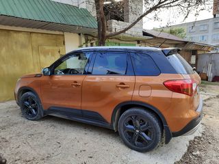 Suzuki Vitara foto 1