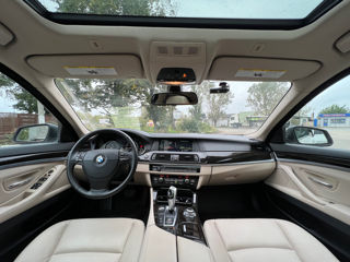 BMW 5 Series foto 11