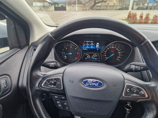 Ford Focus foto 11