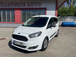 Ford Tourneo Courier foto 4