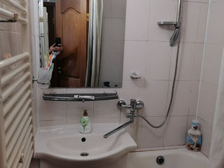 Apartament cu 3 camere, 70 m², Centru, Călăraşi, Călărași foto 4