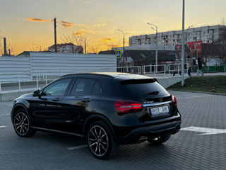 Mercedes GLA foto 4