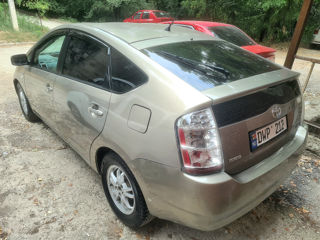 Toyota Prius foto 3