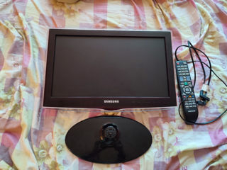 Продам телевизор/ монитор Samsung LE19D450G1W, 19 дюймов/ 48 см