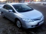 Honda Civic Hibrid foto 2