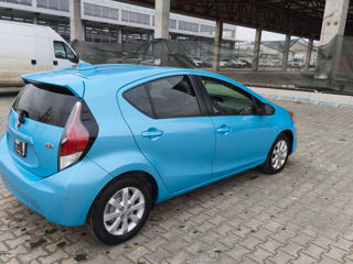 Toyota Prius c foto 4