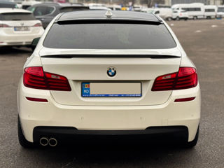 BMW 5 Series foto 7